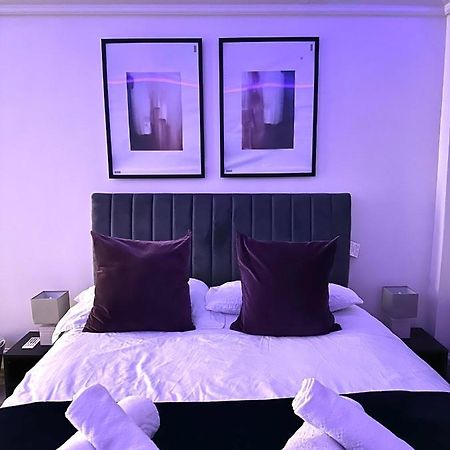 Stylish En Suite Double Room Kensington لندن المظهر الخارجي الصورة